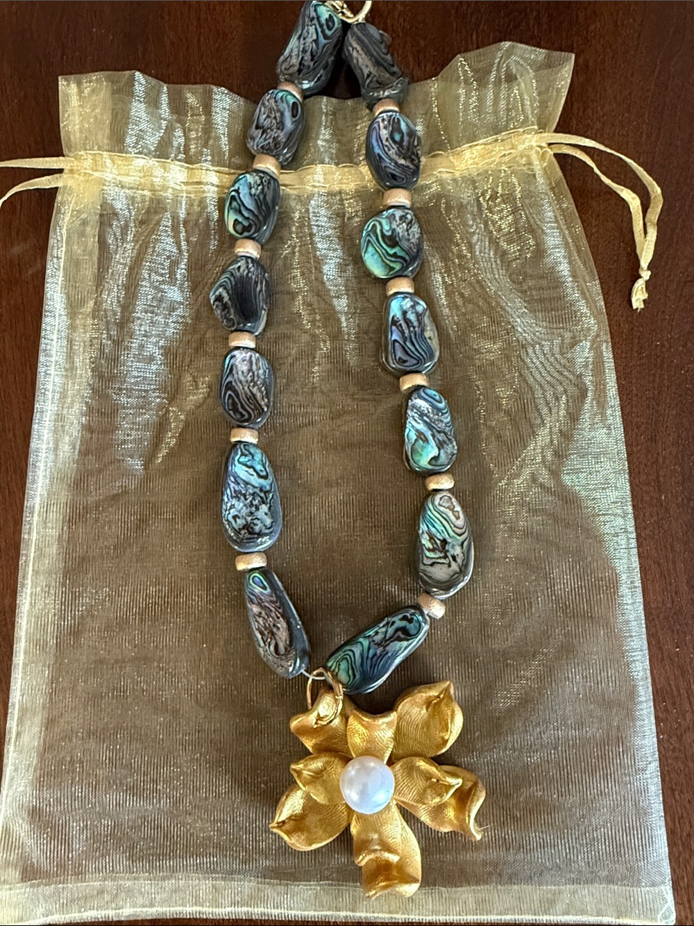 18” Gold Dogwood Pendant Necklace with Iridescent Abalone Blue-Green Beads-NWOT